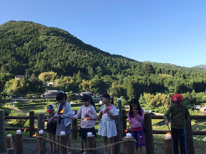 坂折棚田の灯祭り