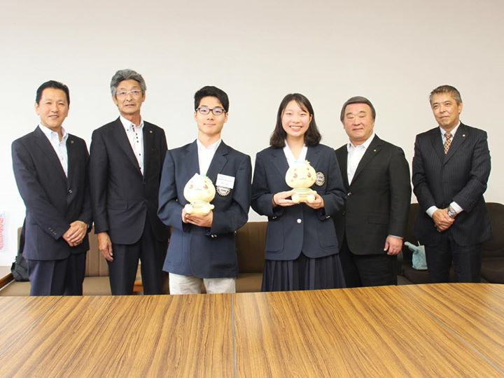 青少年交換事業